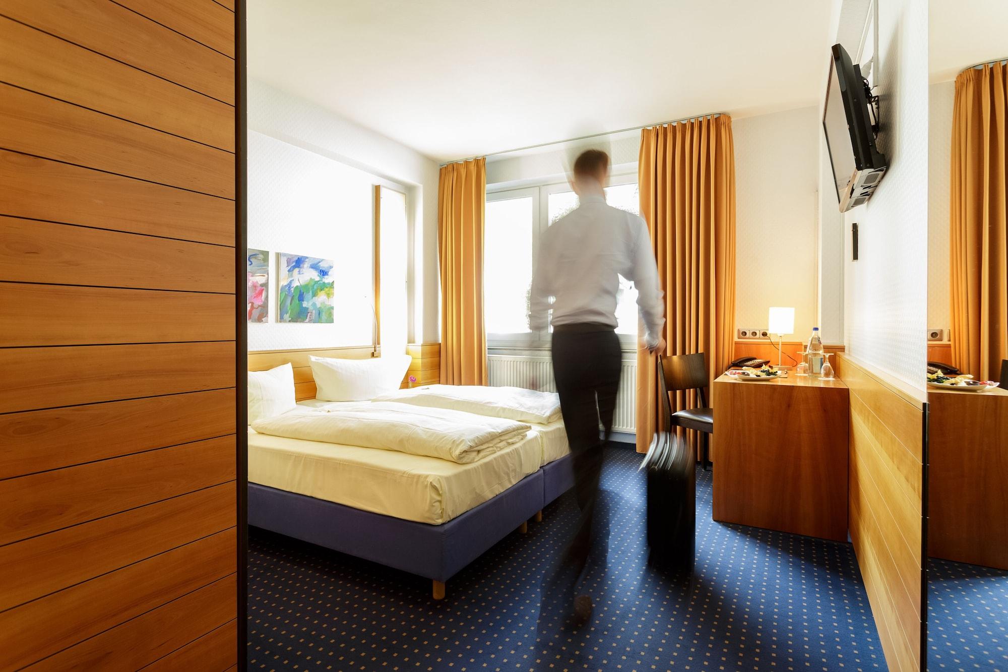 Messehotel Koeln-Deutz Exterior foto