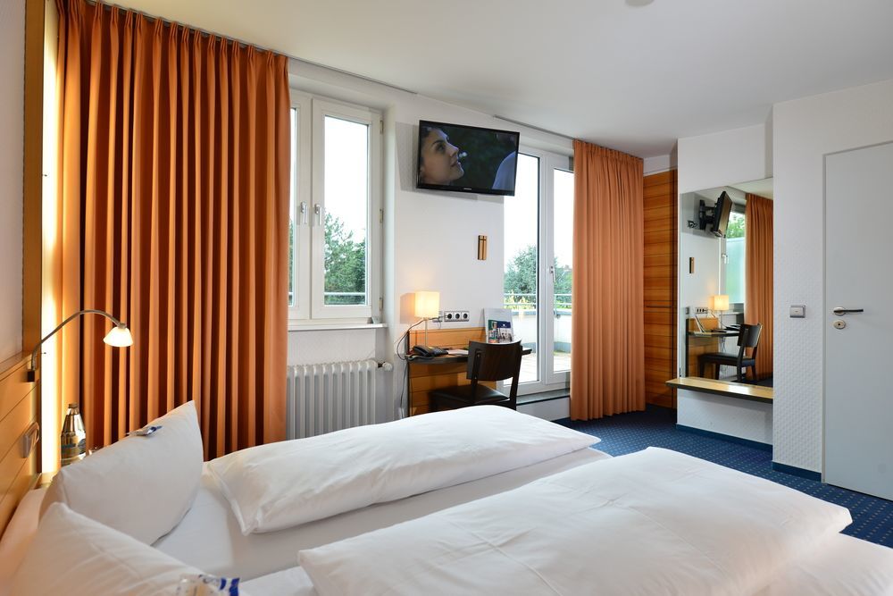 Messehotel Koeln-Deutz Exterior foto