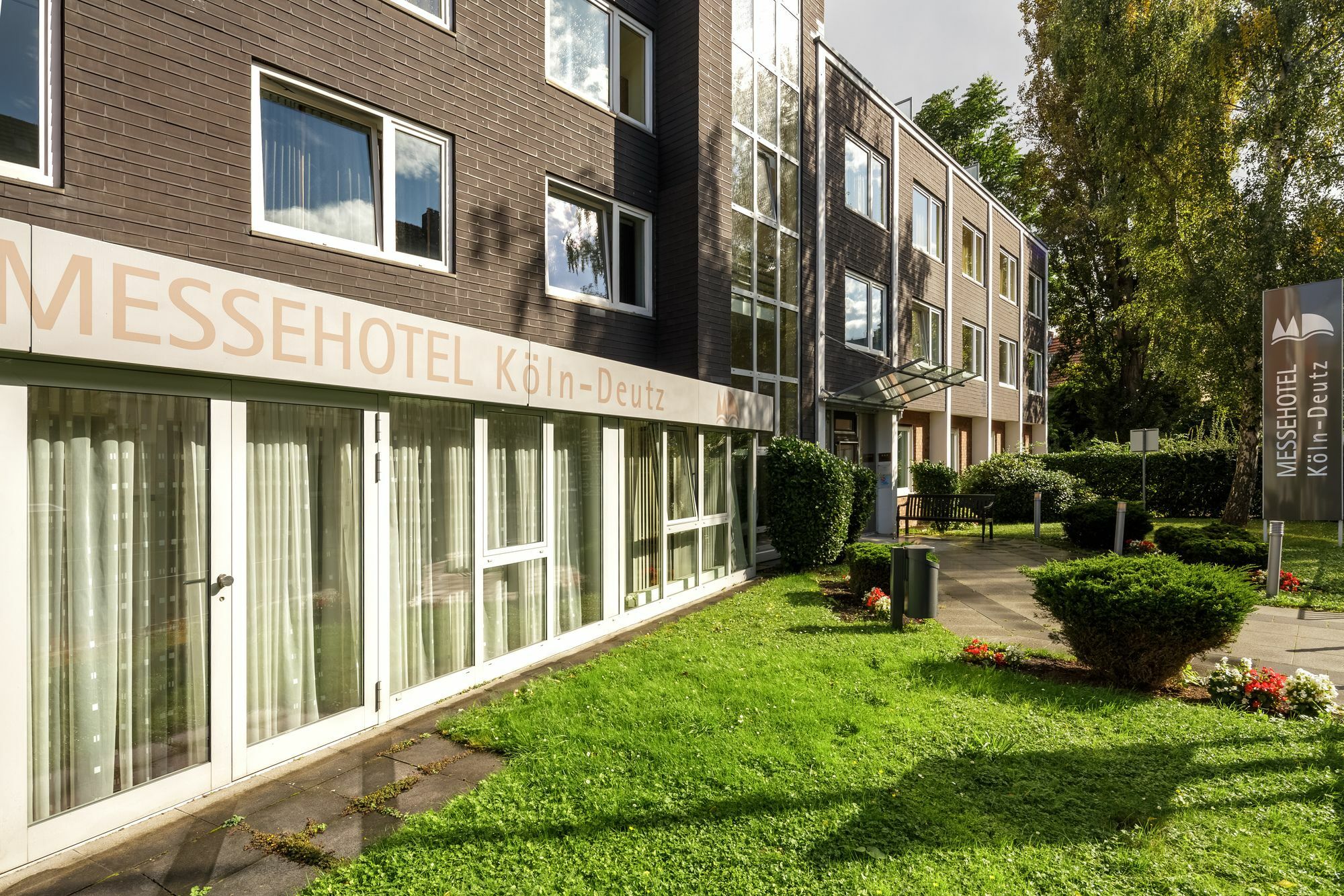 Messehotel Koeln-Deutz Exterior foto